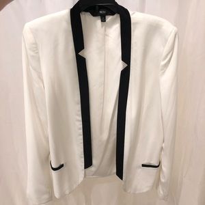 Off white/ black Blazer jacket size L
